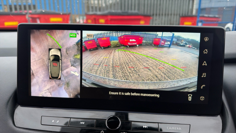 Nissan Qashqai 1.3 DiG-T MH 158 N-Connecta 5dr 4WD Xtronic Petrol Hatchback